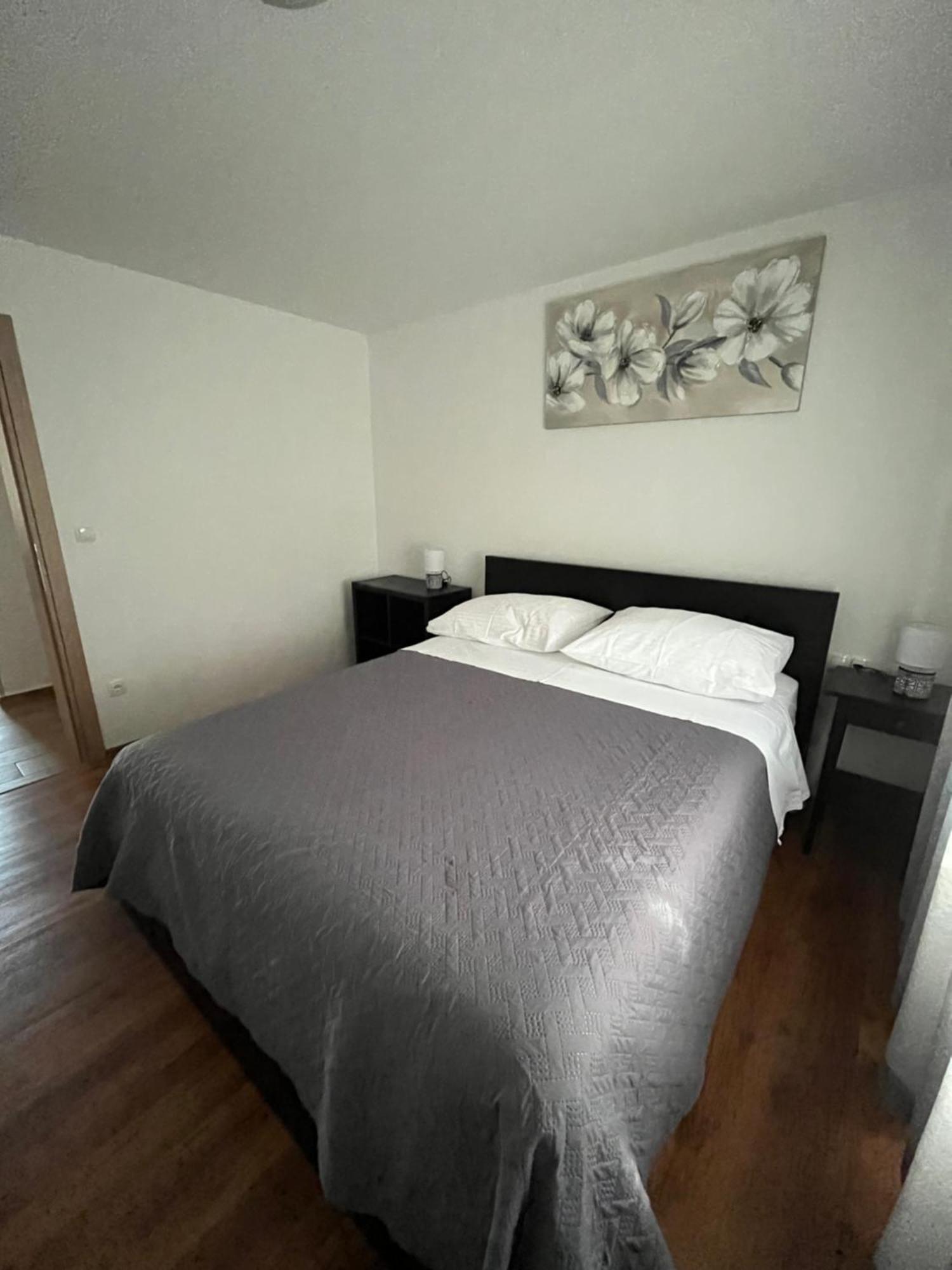 Apartments Amore Baska  Bagian luar foto