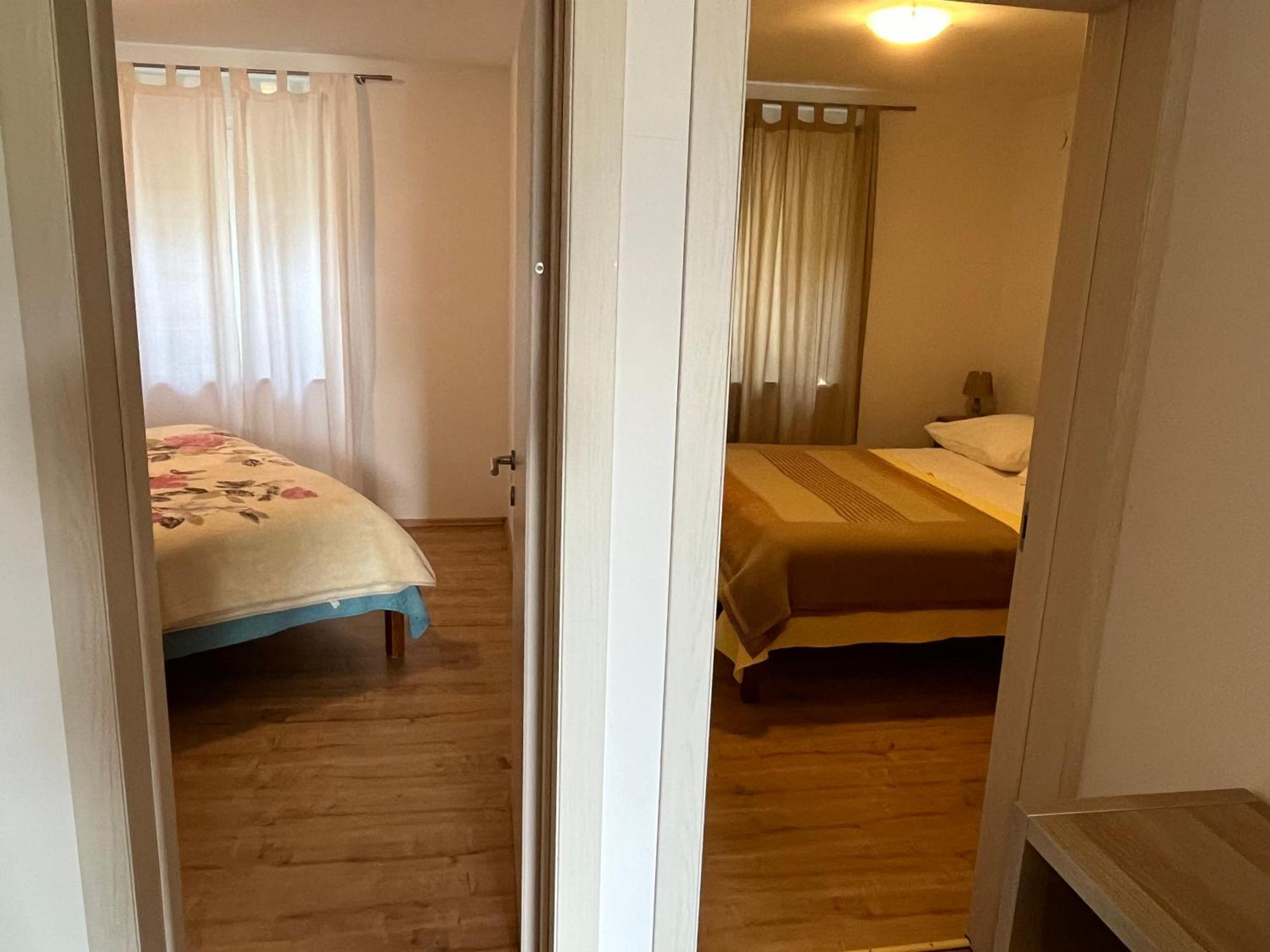 Apartments Amore Baska  Bagian luar foto