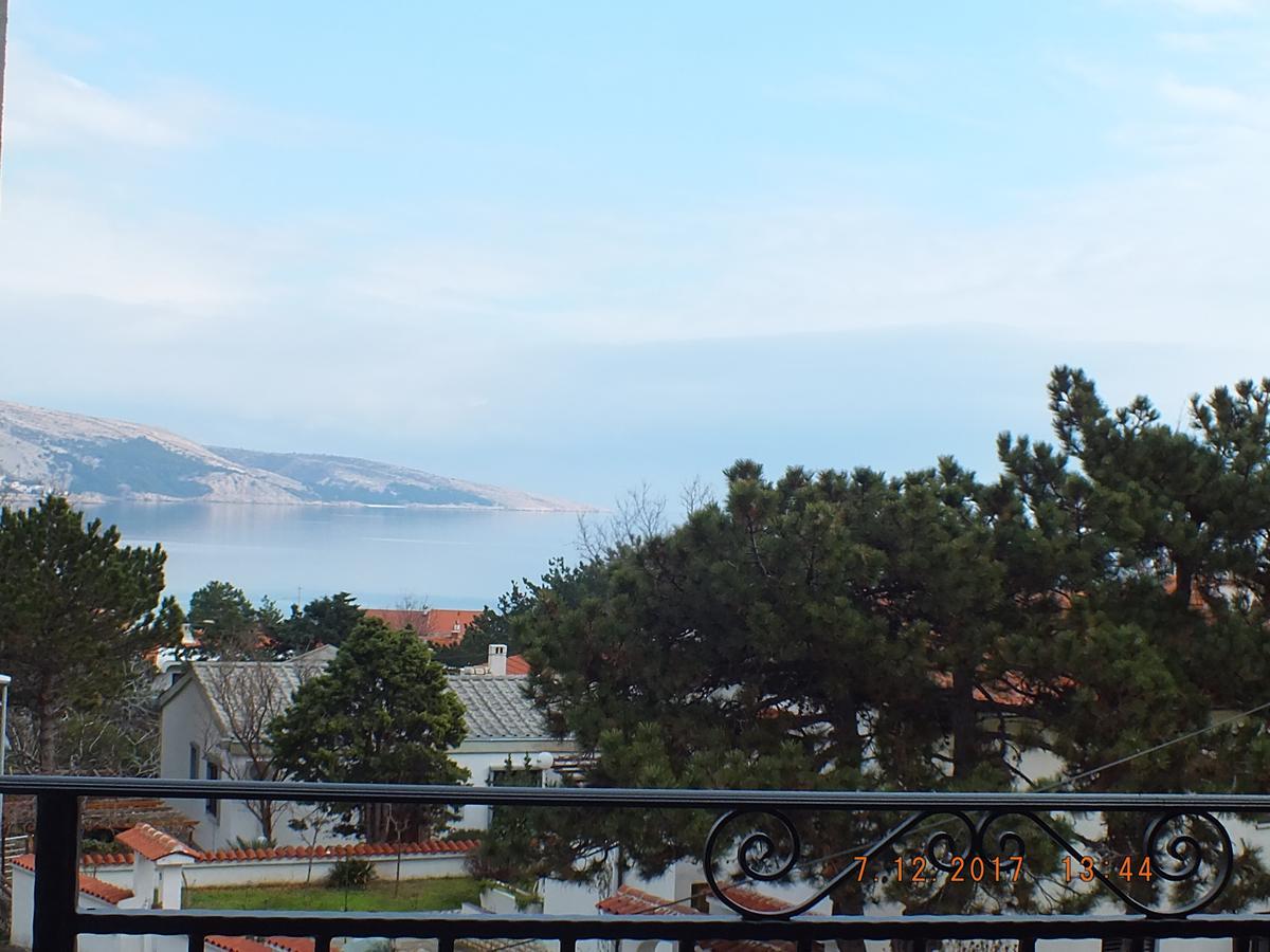 Apartments Amore Baska  Bagian luar foto
